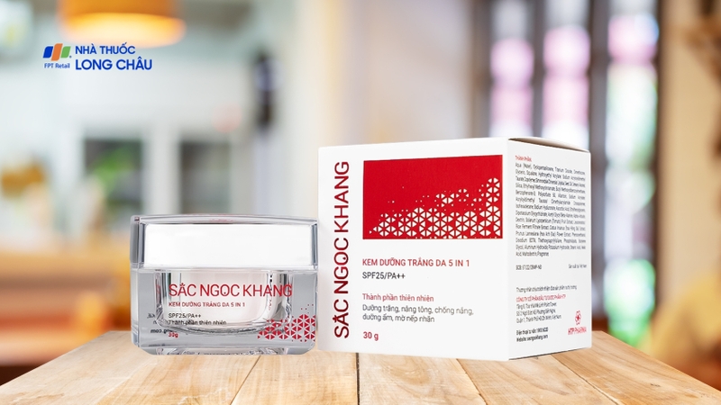 Kem dưỡng trắng da 5 in 1 SPF25/PA++ Sắc Ngọc Khang HTP