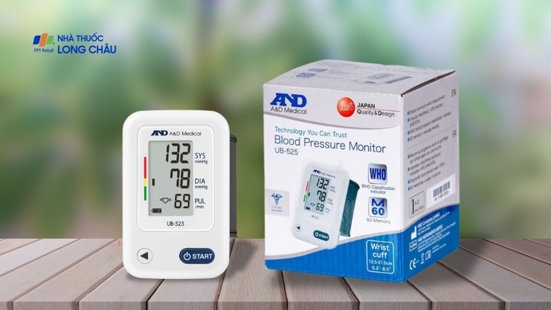 AND UB-525 nhỏ gọn, đo cổ tay tiện lợi, phù hợp người di chuyển nhiều