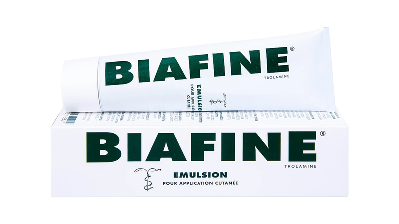 Kem Biafine 46,5g chứa Trolamine, được sử dụng theo chỉ định trong điều trị một số trường hợp bỏng nông và tổn thương da không nhiễm trùng