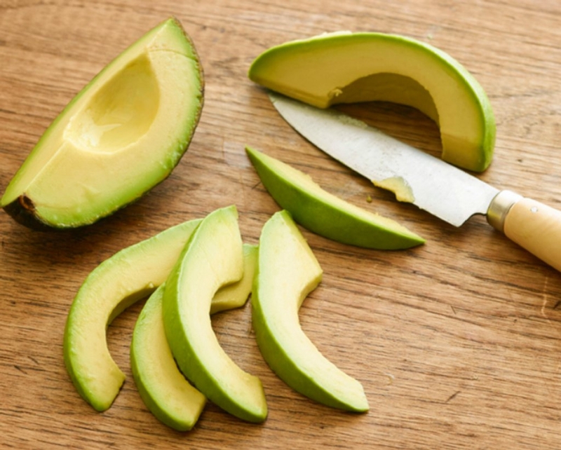 Top 5 loại mặt nạ tự nhiên giúp làm căng vùng da dưới mắt 3