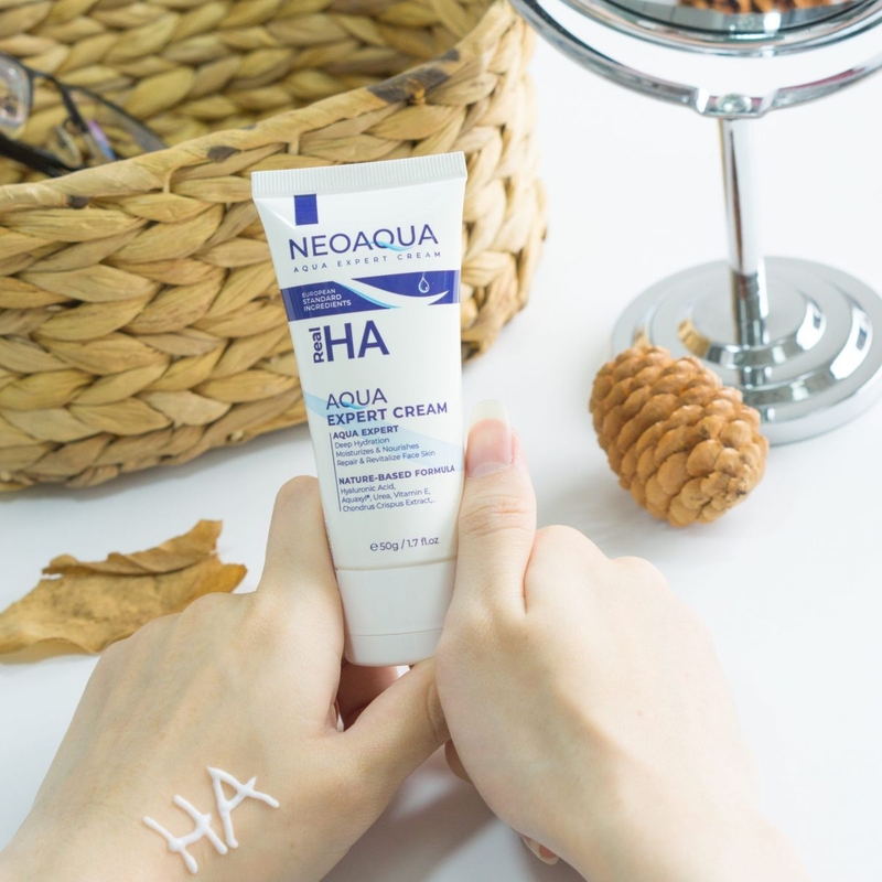Kem dưỡng NeoAqua Expert Cream