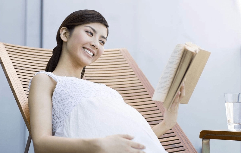 Top 6 cách giúp bà bầu dễ ngủ trong 9 tháng thai kỳ 2