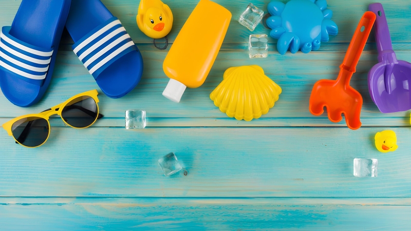 Top 6 đồ chơi cho bé đi biển cực vui nhộn gồm những gì? Lưu ý khi lựa chọn đồ chơi cho bé 4