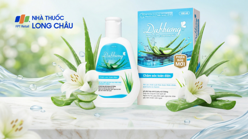 Dung dịch vệ sinh phụ nữ Dạ Hương xanh lô hội hỗ trợ khử mùi và mang lại cảm giác tươi mát sau