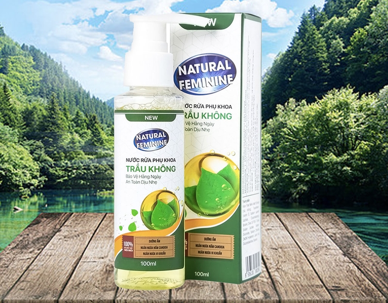 Dung dịch vệ sinh phụ nữ dạng bọt: Natural Feminine