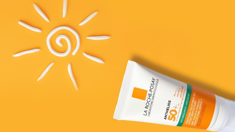 top-san-pham-kem-chong-nang-chong-anh-sang-xanh 2.jpg