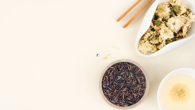 Trà gạo lứt hoa cúc có tác dụng gì với sức khỏe? 1