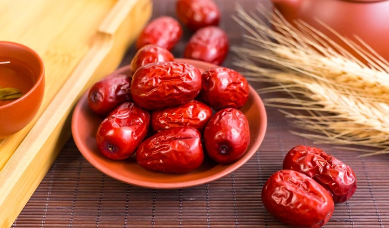 Trà táo đỏ có tác dụng gì với sức khỏe? Cách pha và thưởng thức đúng 3