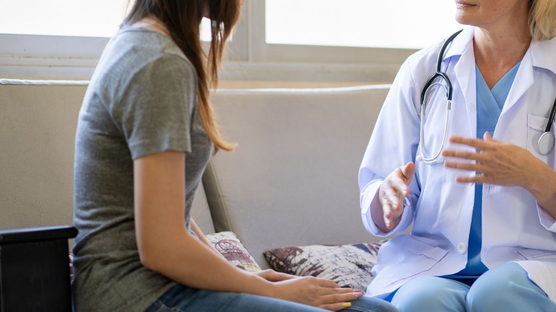 Việc dùng thuốc chống trầm cảm cần tuân theo chỉ định và tư vấn từ bác sĩ chuyên khoa