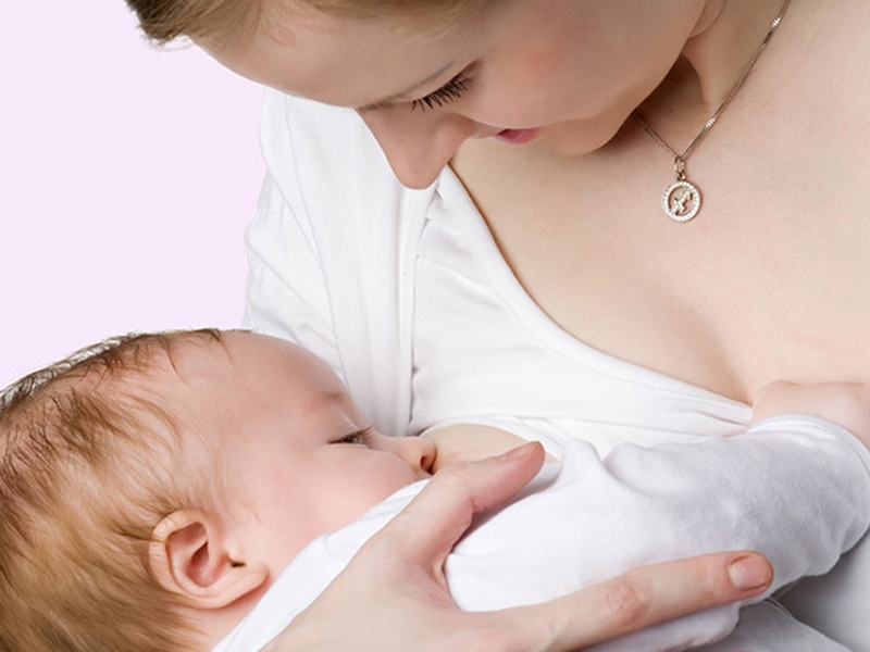 Tránh nhầm lẫn giữa bệnh sốt phát ban và sởi ở trẻ sơ sinh 3