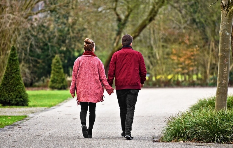 Trào ngược dạ dày có nên đi bộ không? Cách đi bộ an toàn cho người bệnh trào ngược dạ dày 3