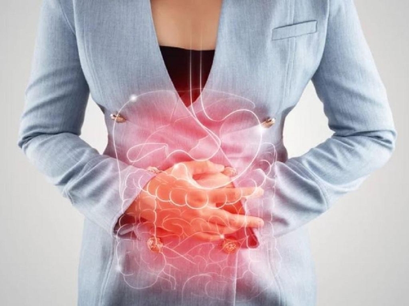 trào ngược dạ dày gây đau lưng 2