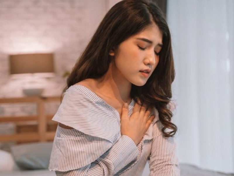 Trào ngược dạ dày gây khó thở 1