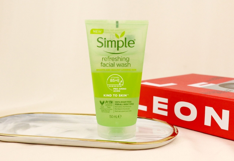 Trẻ 12 tuổi nên dùng sữa rửa mặt nào là tốt? 3