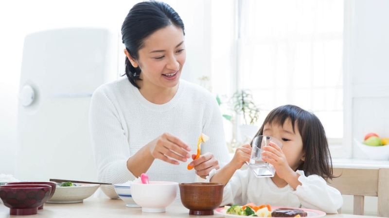 Trẻ 3 tuổi ăn gì để phát triển chiều cao? Những gợi ý đầy đủ dinh dưỡng 3