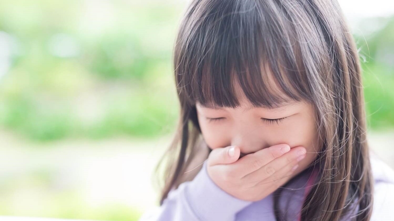 Trẻ 3 tuổi bị nôn nhiều không sốt nguyên nhân do đâu? Cách xử trí 1