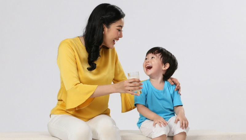 Những điều bố mẹ cần biết khi chăm sóc trẻ bị táo bón1