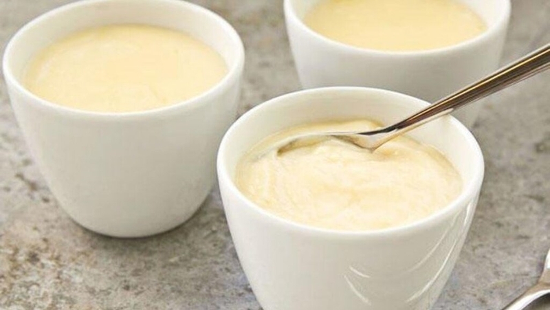 Trẻ 6 tháng ăn được váng sữa không? Một số lưu ý khi cho trẻ ăn váng sữa 1