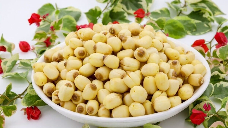 Trẻ 6 tháng ăn hạt sen được không 3