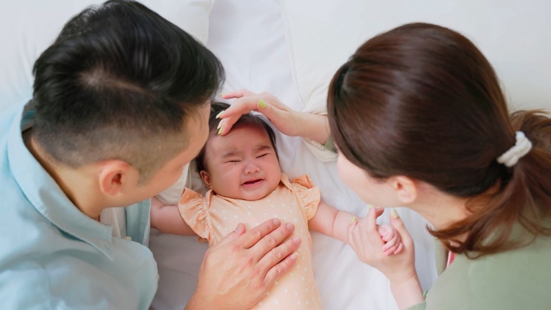 Trẻ 9 tháng tiêm mũi sởi có sốt không? Cách hạ sốt an toàn sau tiêm sởi 2