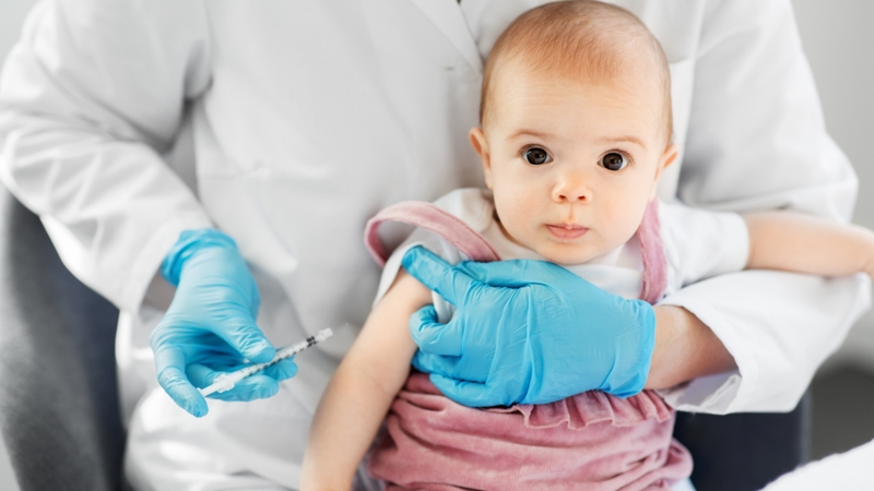 Trẻ 9 tháng tiêm mũi gì theo lịch tiêm chủng? 1
