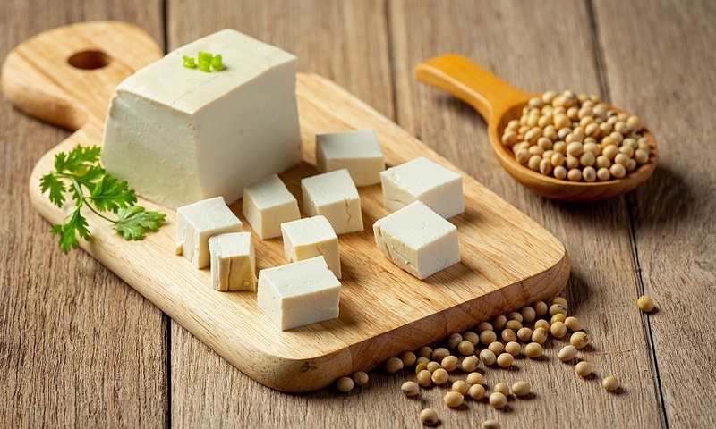Trẻ ăn nhiều đậu phụ có tốt không? Những điều cha mẹ cần lưu ý khi cho trẻ ăn đậu phụ 3