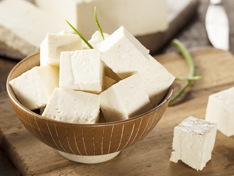 Trẻ ăn nhiều đậu phụ có tốt không? Những điều cha mẹ cần lưu ý khi cho trẻ ăn đậu phụ 4