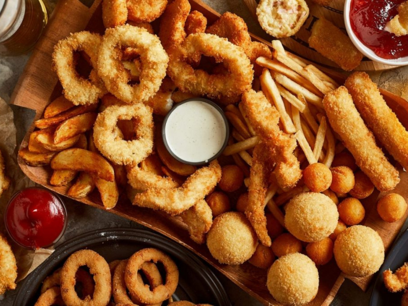 Trẻ bị ngộ độc thực phẩm nên ăn gì? 3