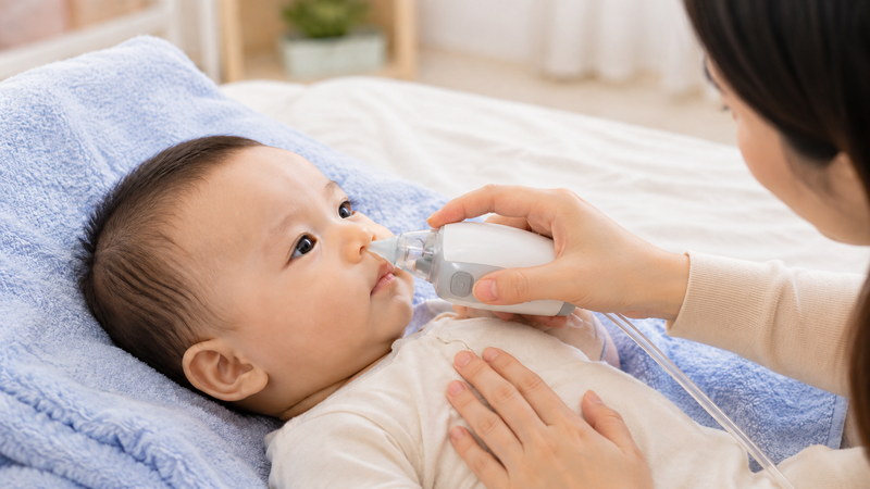 Không hút mũi quá thường xuyên để tránh kích ứng niêm mạc trẻ