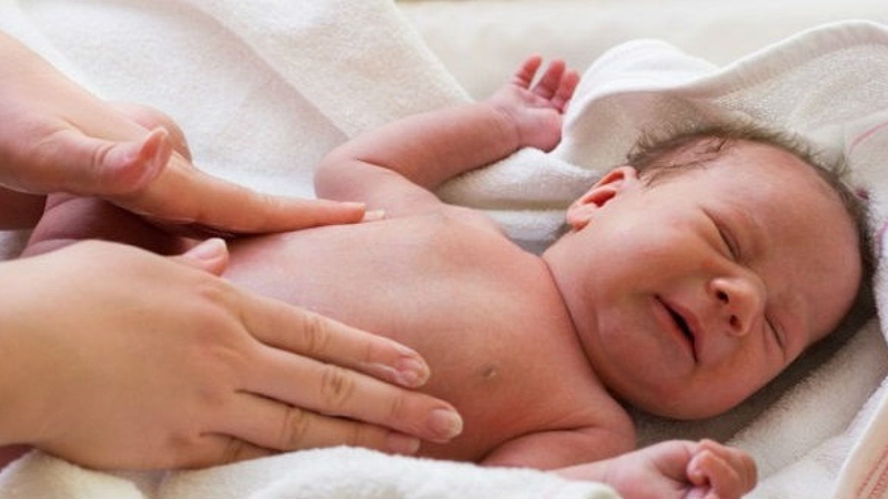 Trẻ bị sốt có ăn được yến sào không? 3