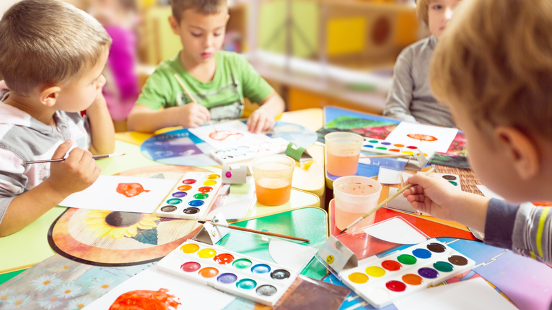 Chủ động cách ly trẻ sớm giúp giảm nguy cơ lây lan trong trường học và khu vui chơi