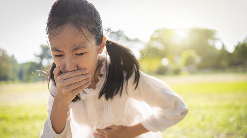 Không nên dùng Oresol khi trẻ nôn liên tục