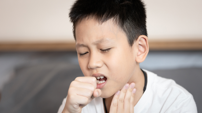 "Trẻ bị viêm họng có nguy hiểm không?" là nỗi lo của nhiều phụ huynh
