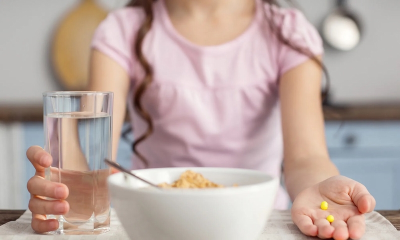 Trẻ bị viêm mũi họng có nên dùng kháng sinh không? Lưu ý khi dùng 4