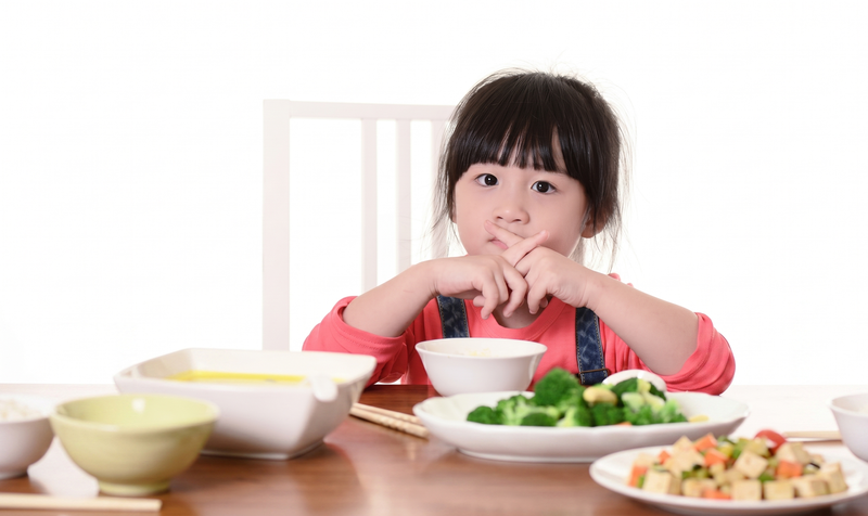 Trẻ chậm tăng cân nên bổ sung gì để cho trẻ không bị chững cân