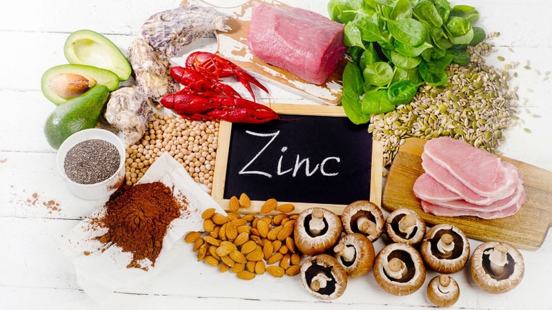 Kẽm tham gia vào quá trình tăng trưởng, tổng hợp protein và hoạt động của hệ miễn dịch