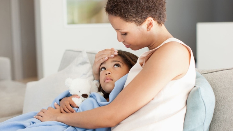 Trẻ đang sổ mũi có tiêm phòng cúm được không? 1