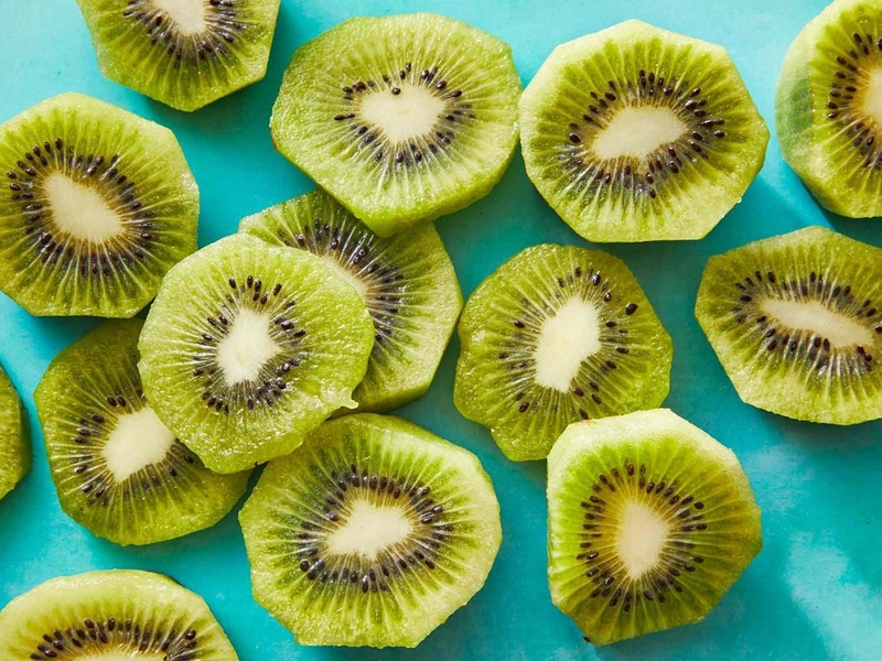Trẻ em ăn kiwi có tốt không? Nên cho trẻ ăn kiwi khi nào 3