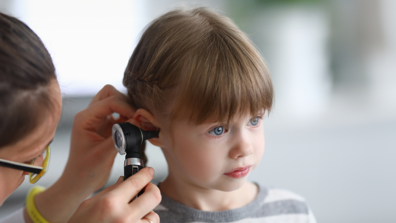 Trẻ em bị viêm tai giữa uống thuốc gì? Cách phòng tránh bệnh viêm tai giữa4