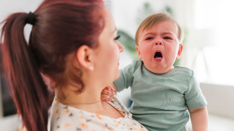 Trẻ ho kéo dài uống thuốc không khỏi phải làm sao 1