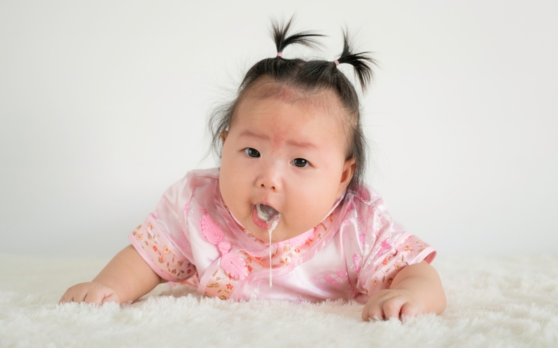 Trẻ ho nôn về đêm phải làm sao? Nguyên nhân và cách điều trị 2