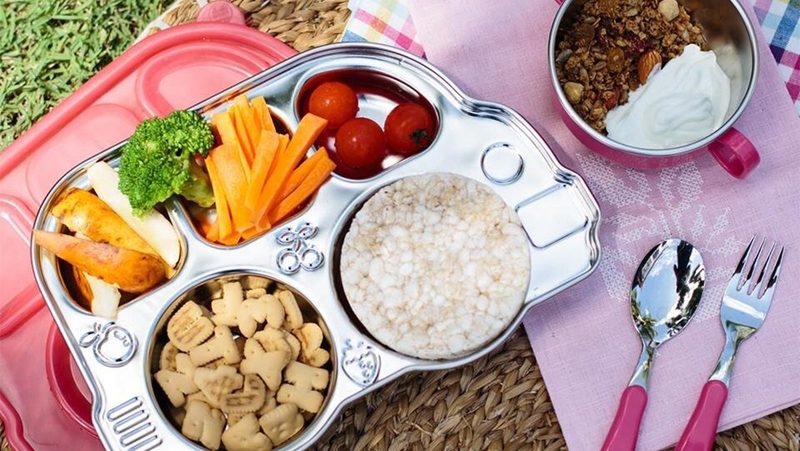 Trẻ mấy tháng ăn bột mặn và nên cho trẻ ăn dặm như thế nào? 2