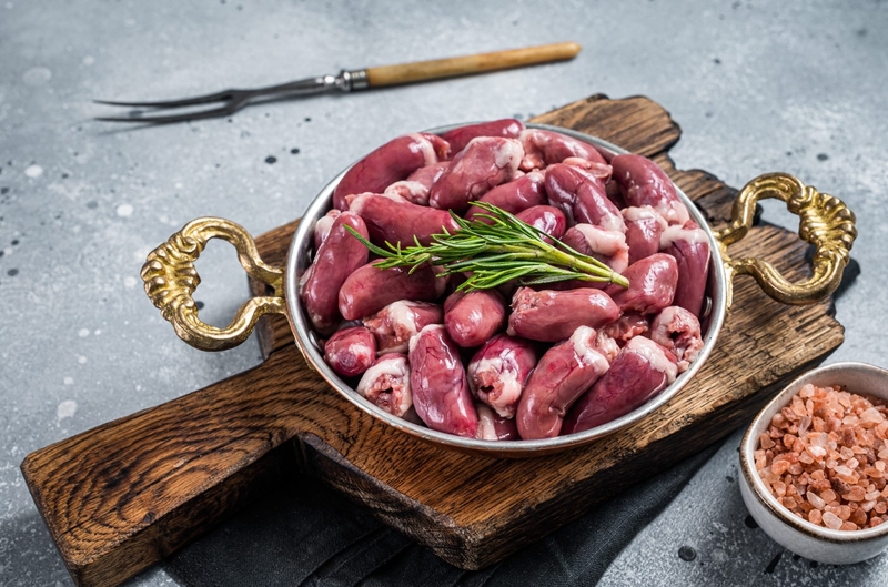 Trẻ mấy tháng ăn được tim gà? Lưu ý khi cho bé ăn tim gà 1