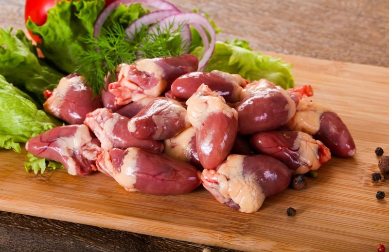 Trẻ mấy tháng ăn được tim gà? Lưu ý khi cho bé ăn tim gà 3