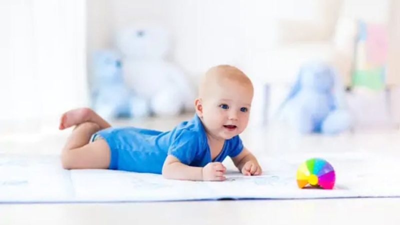 Trẻ mấy tháng biết trườn? Chăm sóc bé thế nào cho khoa học? 3