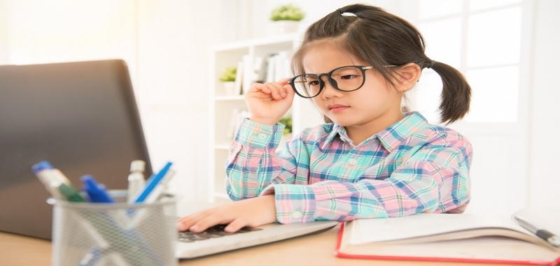 Trẻ nháy mắt liên tục: Nguyên nhân và cách chữa trị 3