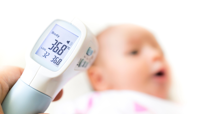 Thân nhiệt bình thường của trẻ sơ sinh dao động trong khoảng 36,5 - 37,5°C