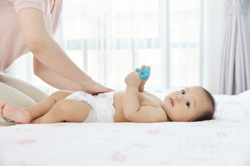 Trẻ sơ sinh bị són ị nhiều lần trong ngày có sao không? Nguyên nhân và cách khắc phục 4