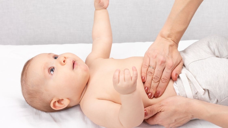 Trẻ sơ sinh đi ngoài có bọt mẹ nên ăn gì? Không nên ăn gì 4