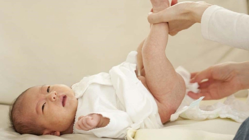 Trẻ sơ sinh đi ngoài như nào là bình thường? 5